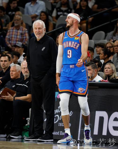 12月14日NBA杯：马刺对阵雷霆 卡斯尔精彩集锦