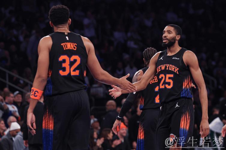 NBA杯半决赛12月14日打响:尼克斯对阵魔术,马刺迎战雷霆 NBA杯半决赛12月14日打响:尼克斯对阵魔术,马刺迎战雷霆